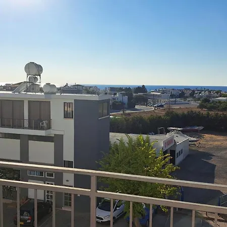 City Center Apartments Paphos Kültér fotó